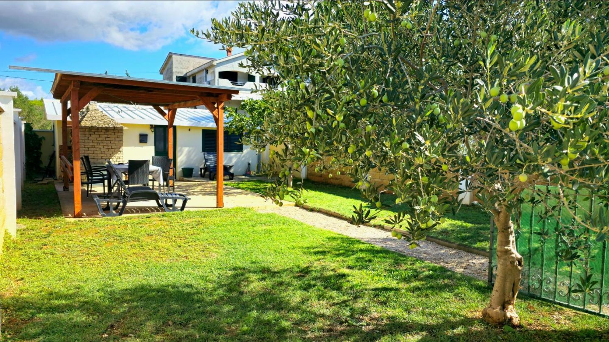 Holiday Home - Beach House 'Amarella' Turanj Extérieur photo